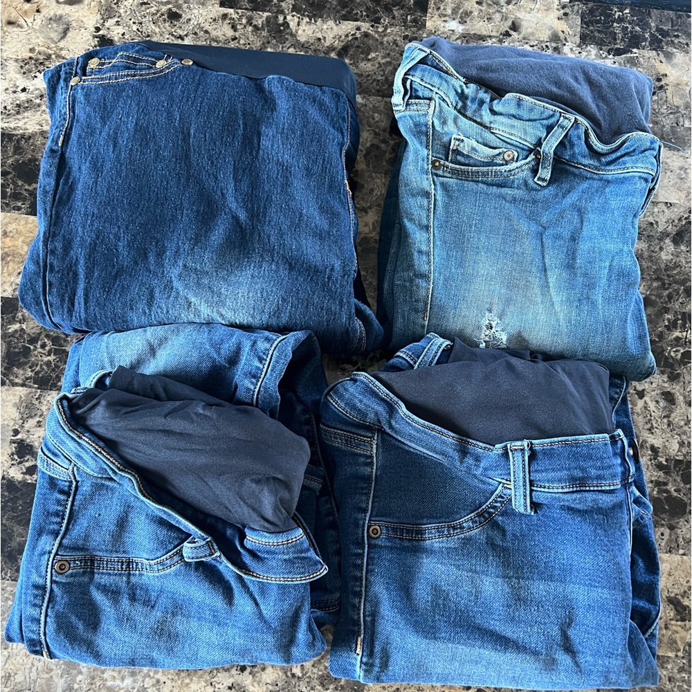 Maternity jeans lot